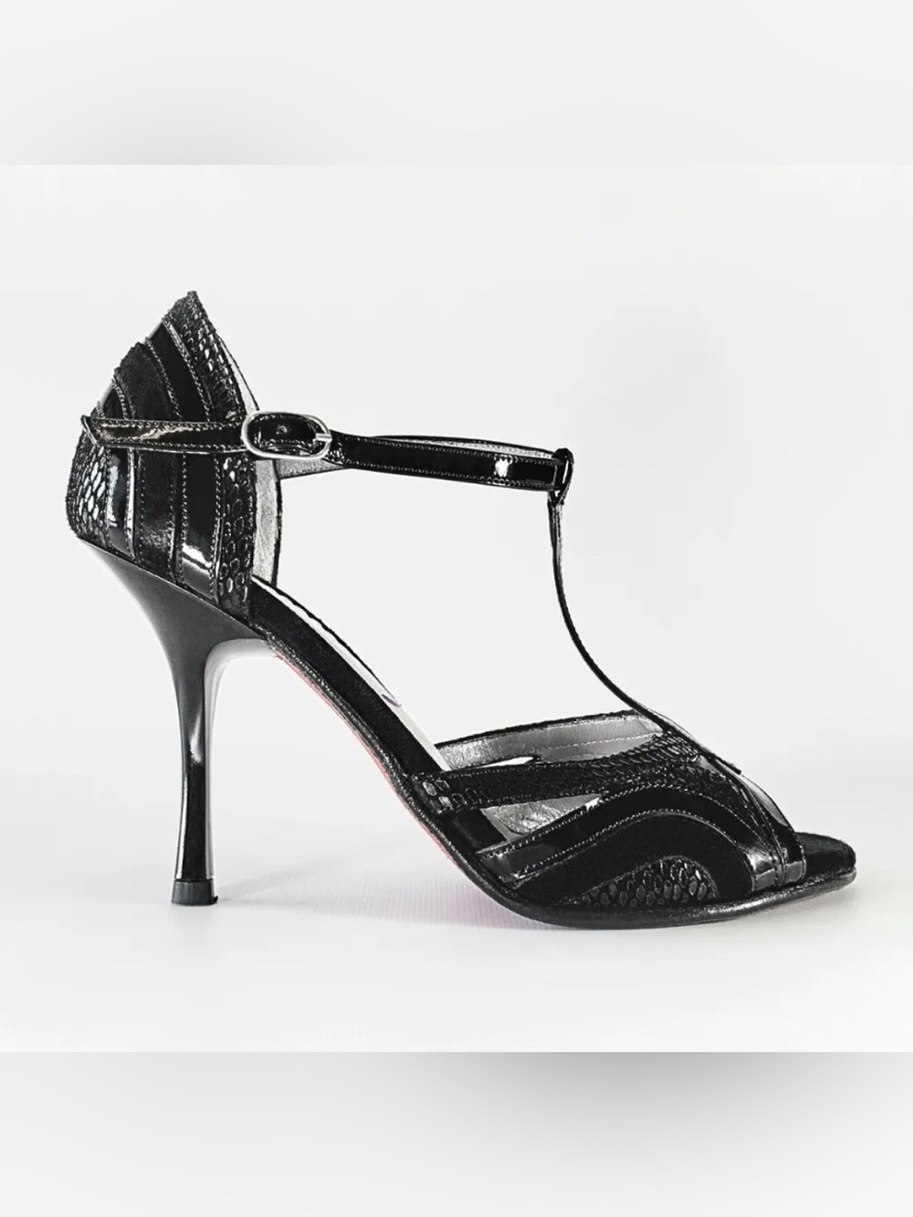Neotango Shoes size 7